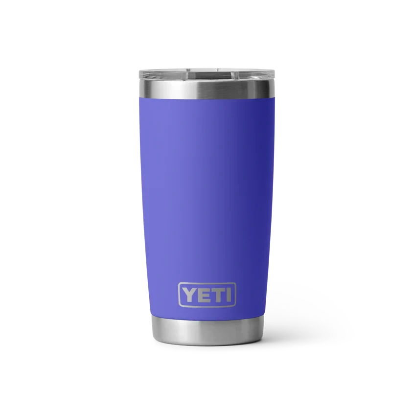 Termo YETI Rambler® Tumbler 20oz en color Ultramarine Violet (Violeta), acero inoxidable con aislamiento al vacío