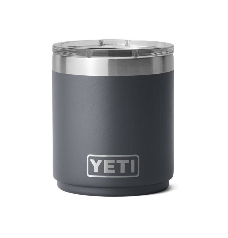 Termo YETI Rambler® Lowball 10oz en color Charcoal (Gris), acero inoxidable con aislamiento al vacío